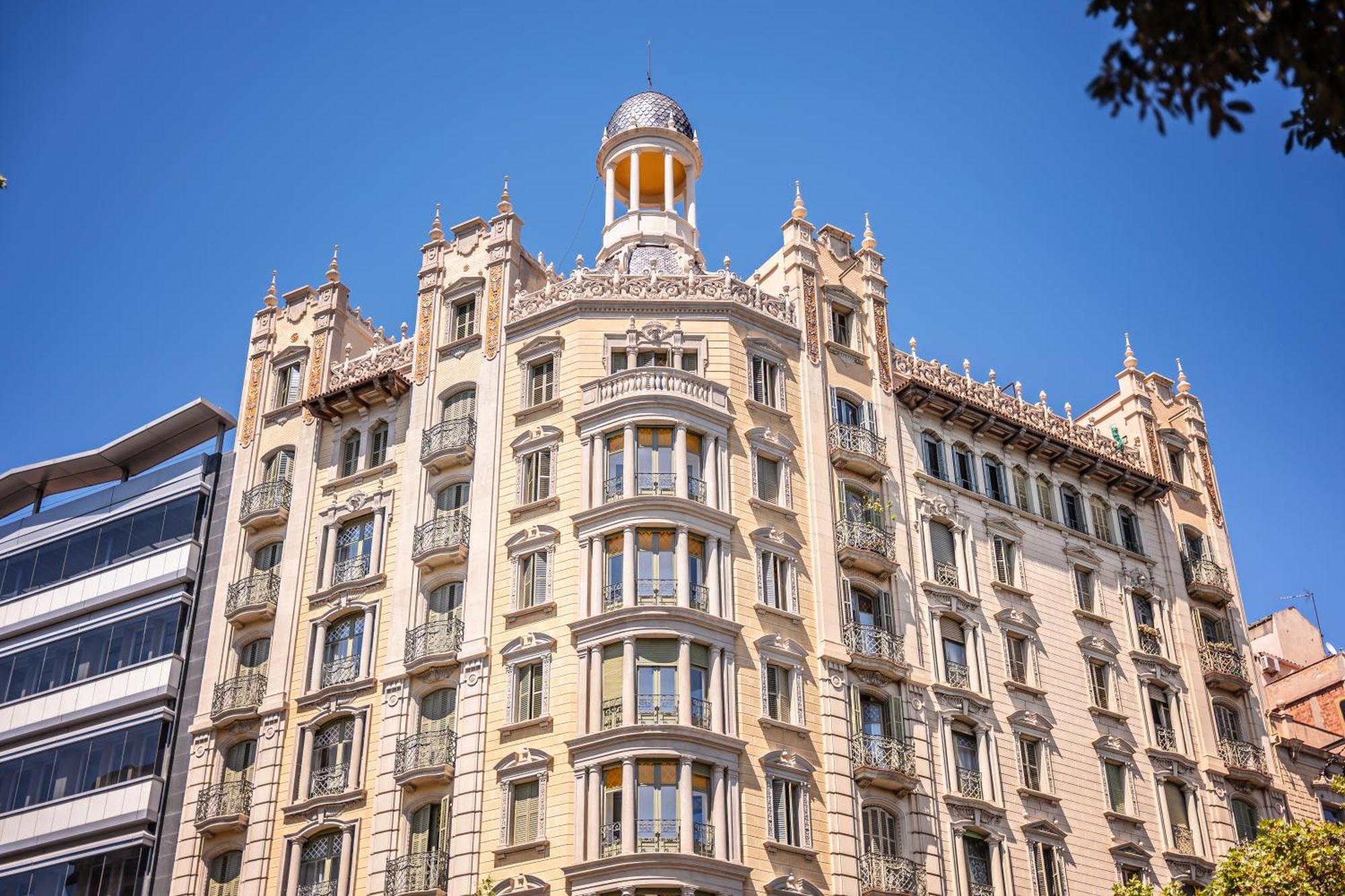 Diagonal Suites By Sweett Барселона Экстерьер фото